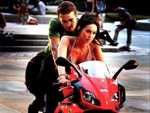 娱乐吃瓜女主换男配